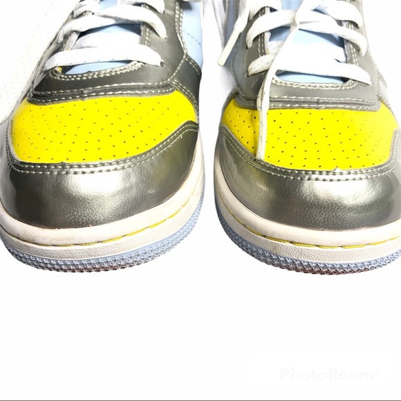 NIKE 316203-411 2007 Silver,Sky Blue, Yellow & White, Size 6Y - Picture 3 of 7